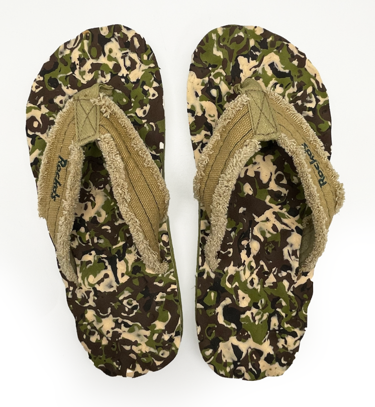 Rockos Nobby Thongs Green Camo Mens - Fraser Coast Outdoors