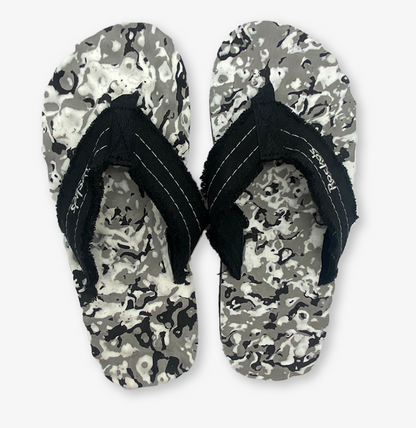 Rockos Nobby Thongs Black Camo Mens - Fraser Coast Outdoors