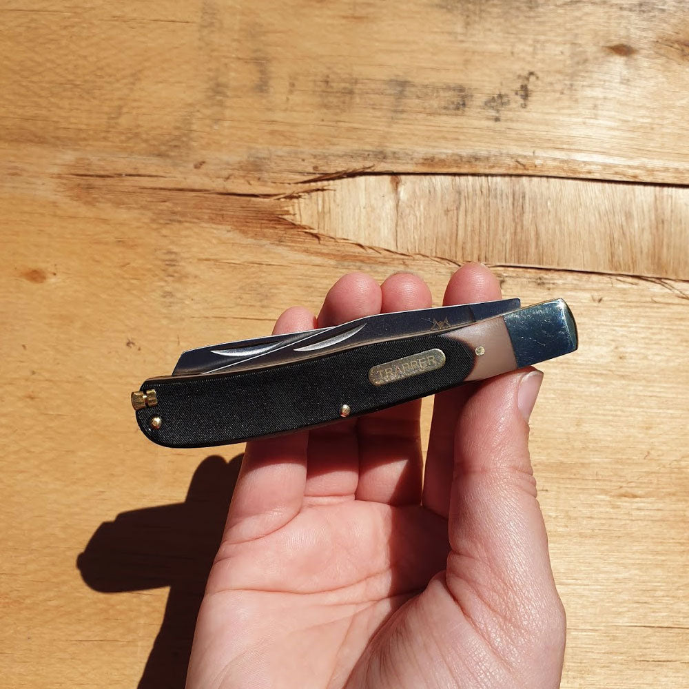 Wolf Creek Trapper Knife with Leather Pouch - Fraser Coast Outdoors