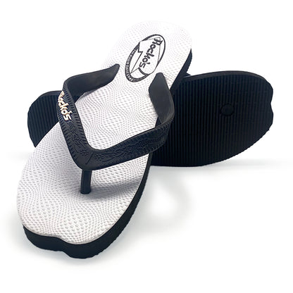 Rockos Double Pluggers White and Black Mens Size 7 - Fraser Coast Outdoors